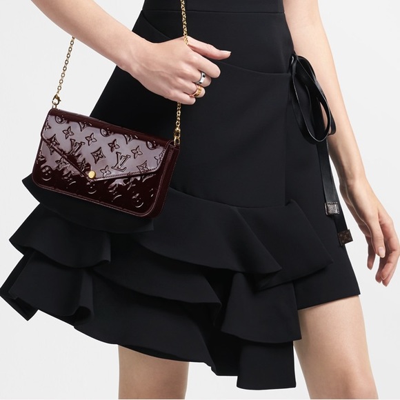 Louis Vuitton Felice Pochette - Picture 6 of 10